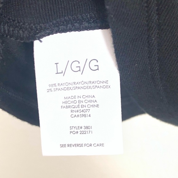 CAbi 3623 Women's Large Reveal Tee Shirt Top Solid Black Knotted Rayon Stretch - Picture 4 of 5